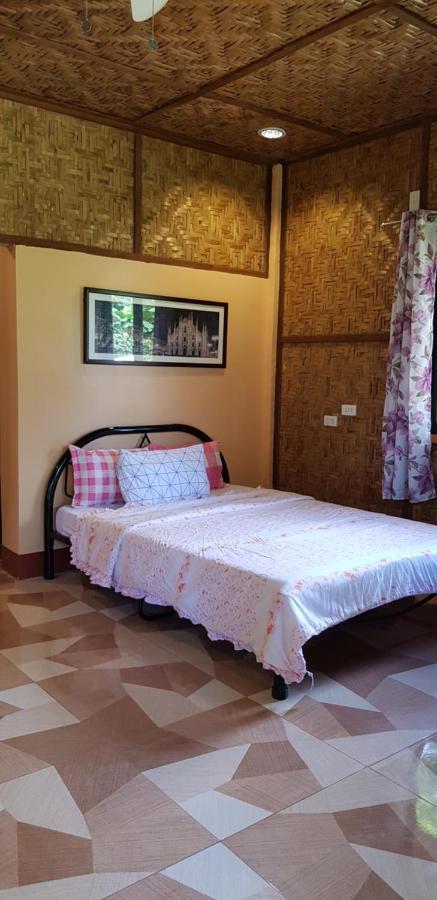 Paco'S Garden Home Stay Mambajao Eksteriør bilde